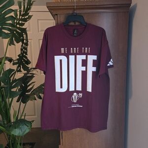 Gildan Cleveland Cavaliers Xl Burgundy Graphic Tee From 2025 Playoffs